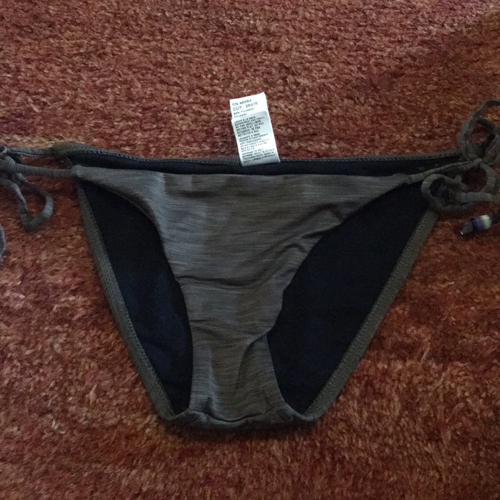 Bathing suit bottoms